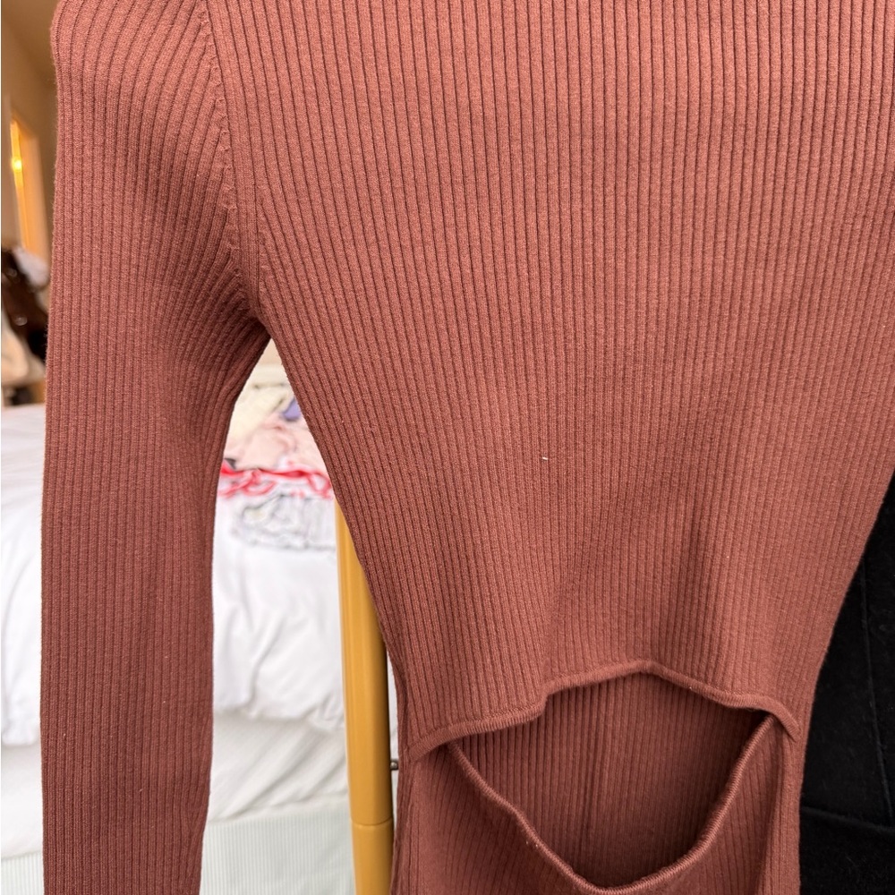 Wilfred Cutout Knit Longsleeve Mini Dress - Picture 4 of 4
